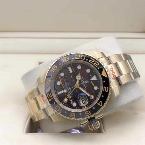 Tiger Iron dial black gold GMT bezel detail